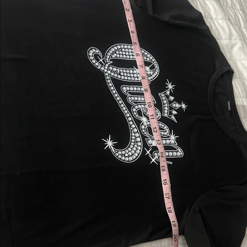 New Black 'Queen' Graphic T-Shirt Size M - Picture 8 of 11
